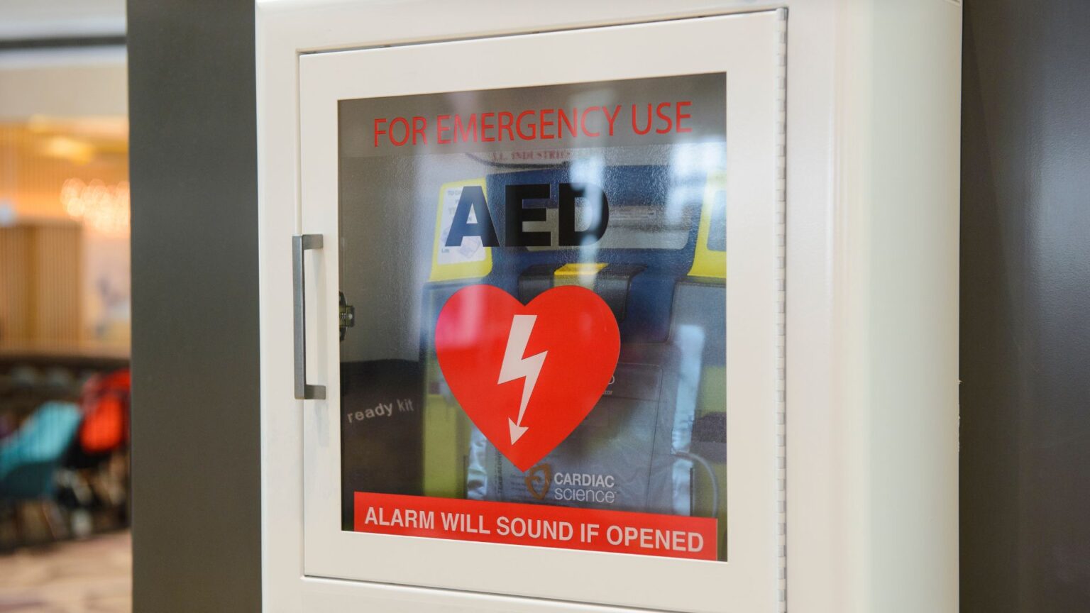 What Are the Different Types of AEDs Available? Let’s break that down here.